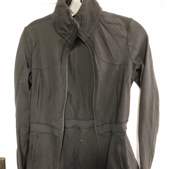 lululemon athletica Tops - Lululemon black jacket, size 6.